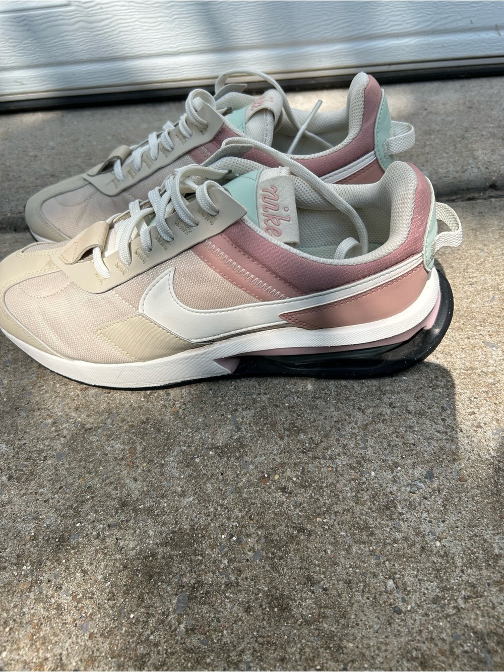 Nike Women’s Pink, Cream & Mint Casual Sneakers